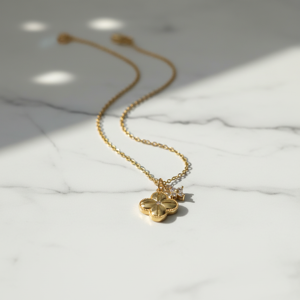 Wunderschöne Ankerkette mit zwei süßen Charms