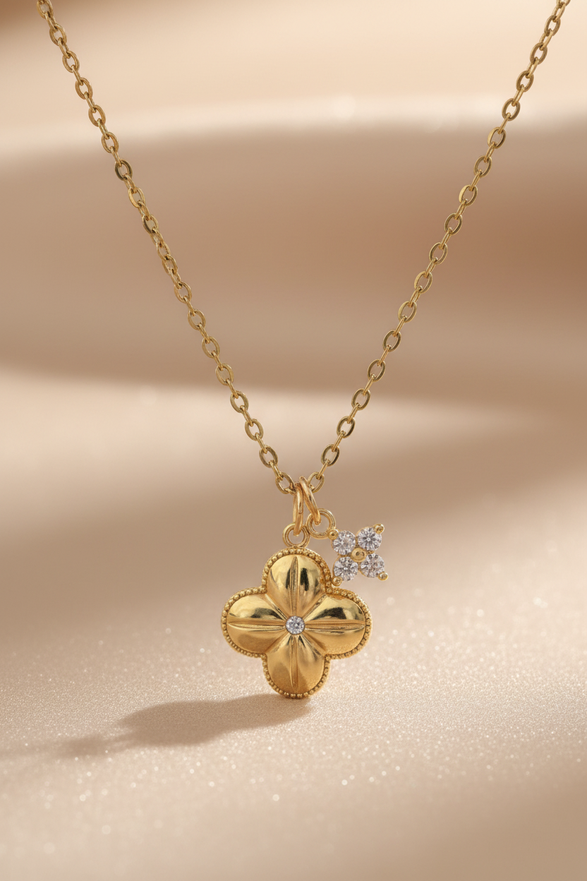 Wunderschöne Ankerkette mit zwei süßen Charms